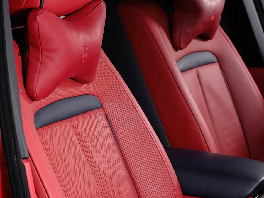 Rolls-Royce Cullinan 2023 #31 Rolls-Royce Cullinan 2023 car image #31