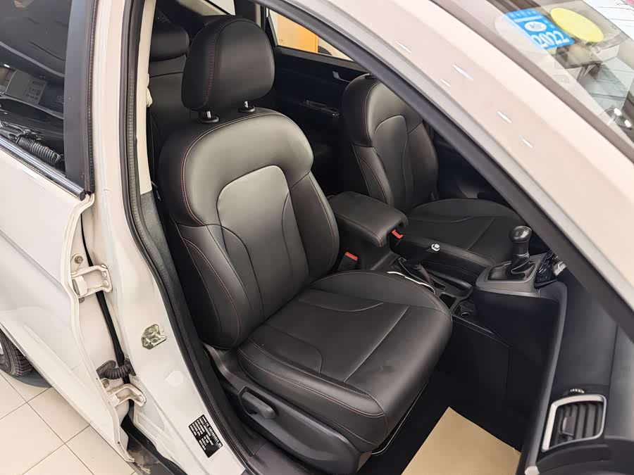 Haval M6 2020 #31 Haval M6 2020 car image #31