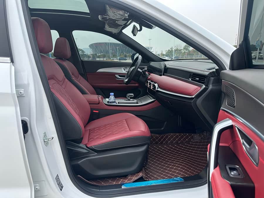 Jetour X70 PLUS 2024 car image #31