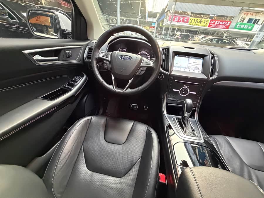 Ford Edge 2018 immagine di auto #31