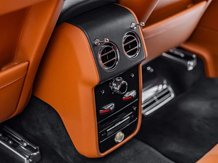 劳斯莱斯 库里南 2022 #31 劳斯莱斯 库里南 2022 汽车图片 #31