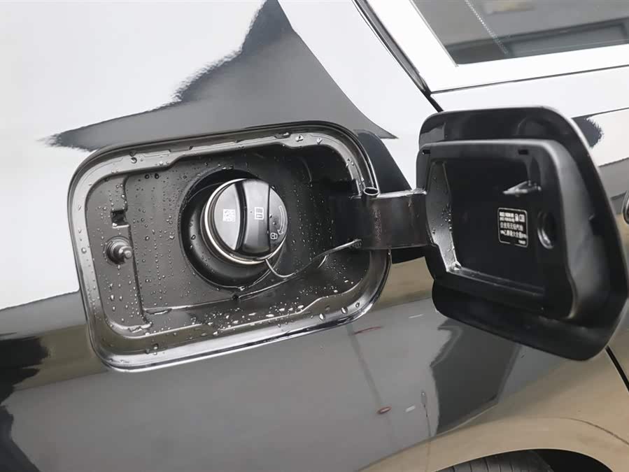 BMW 5 Series New Energy 2021 car image #31