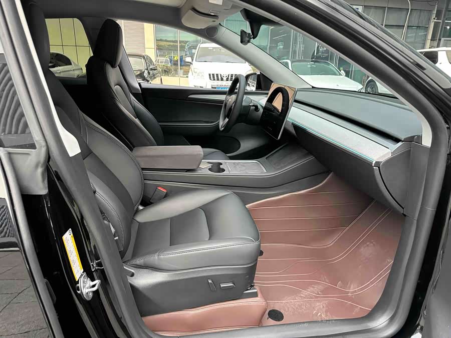 特斯拉 Model Y 2023 汽车图片 #31