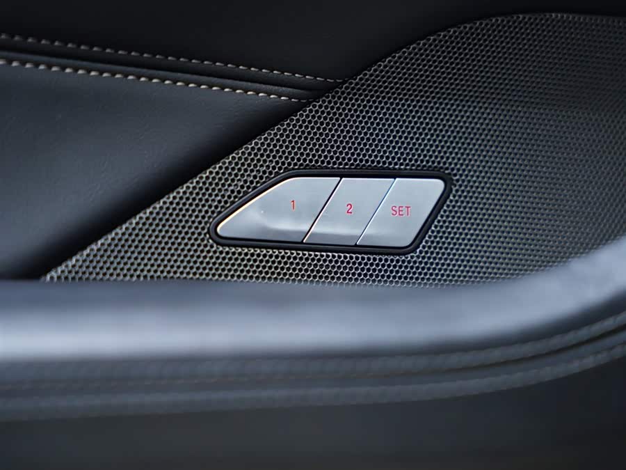 BMW M4 2023 #31 BMW M4 2023 car image #31