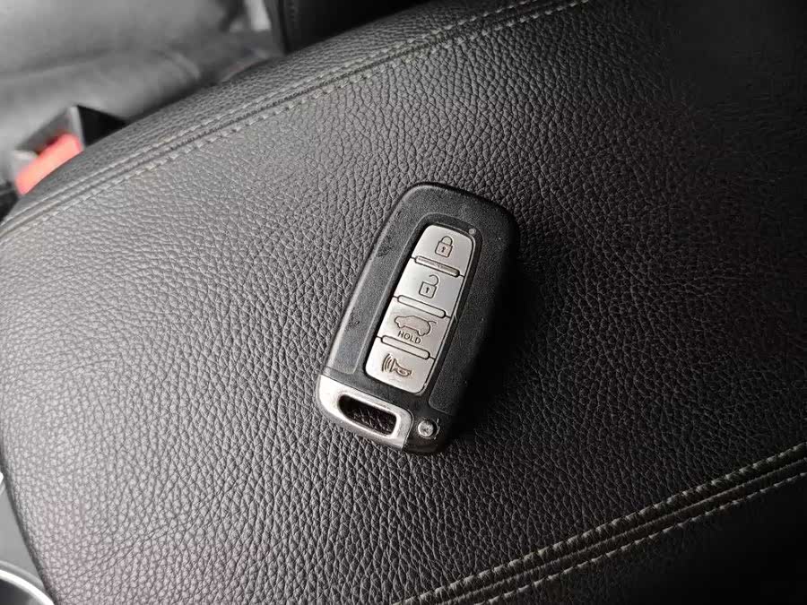 起亚 霸锐 2014 汽车图片 #31