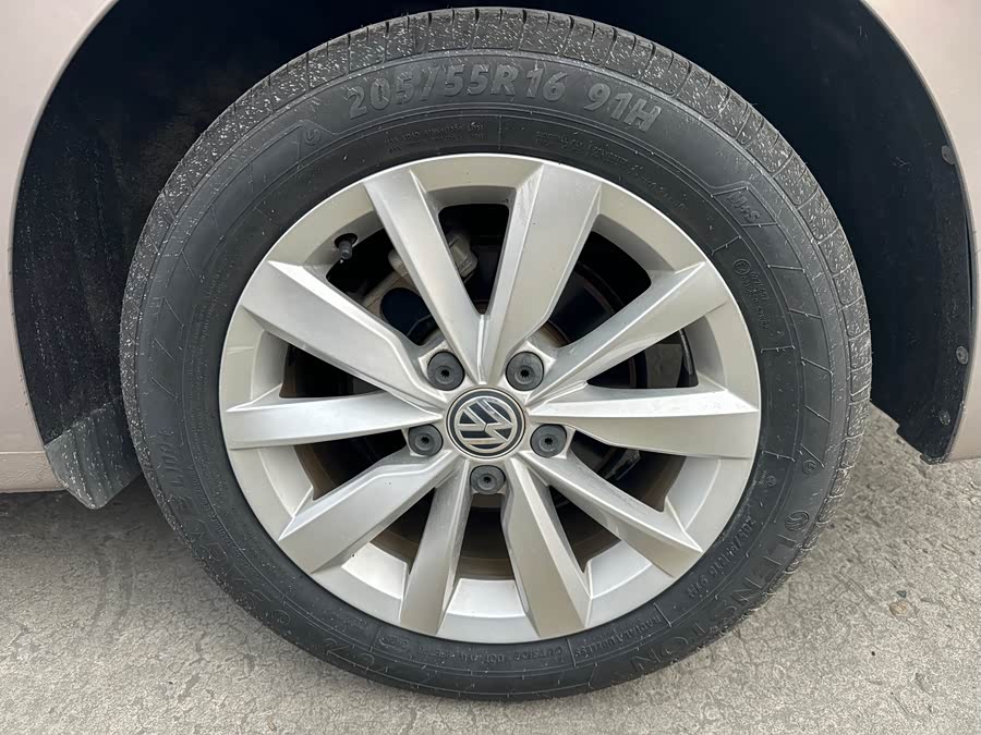 Volkswagen Bora 2019 car image #31