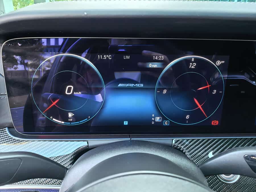 Mercedes-Benz E AMG 2021 صورة سيارة #31