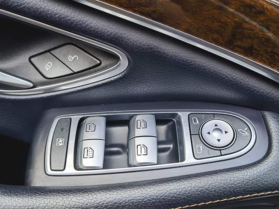 Mercedes-Benz S Class 2016 #31 Mercedes-Benz S Class 2016 car image #31