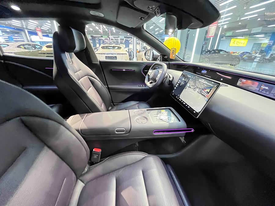 Avatr 07 2024 صورة سيارة #31