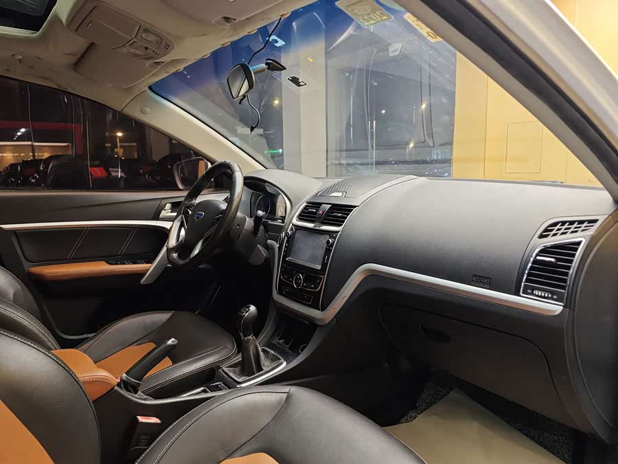 GEELY Emgrand 2015 car image #31