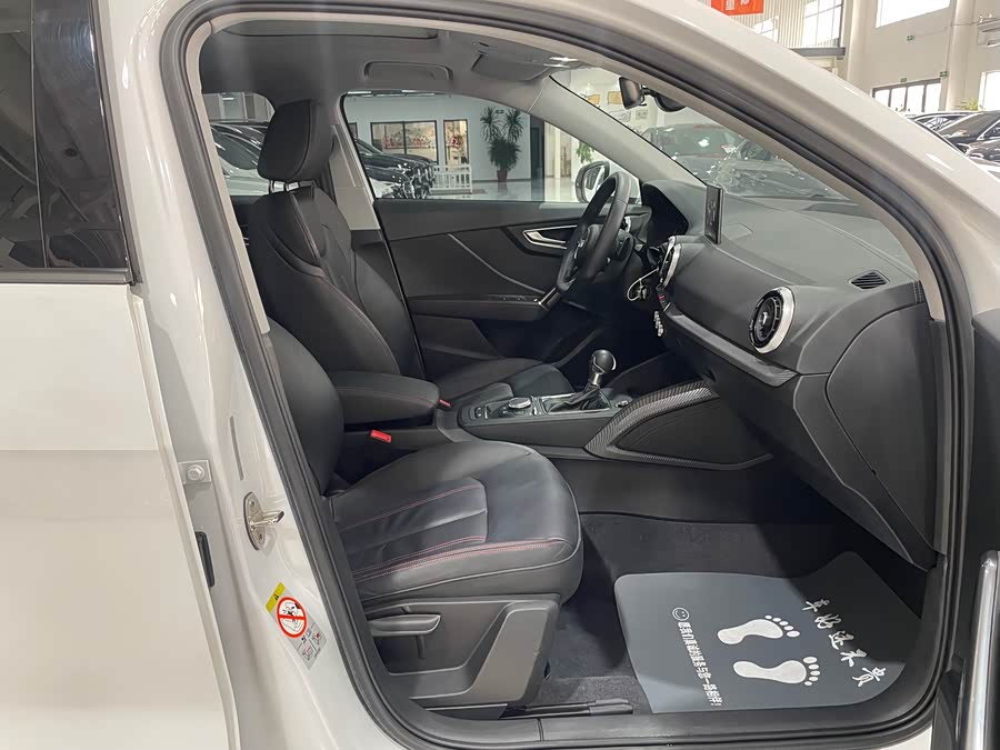 Audi Q2L 2022 #31 Audi Q2L 2022 car image #31