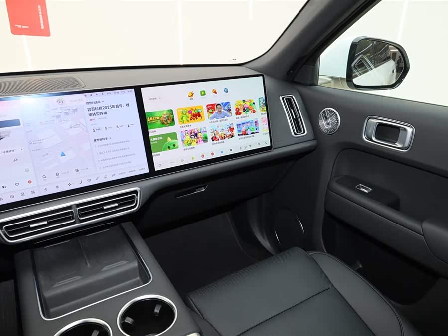 Li L9 2023 صورة سيارة #31