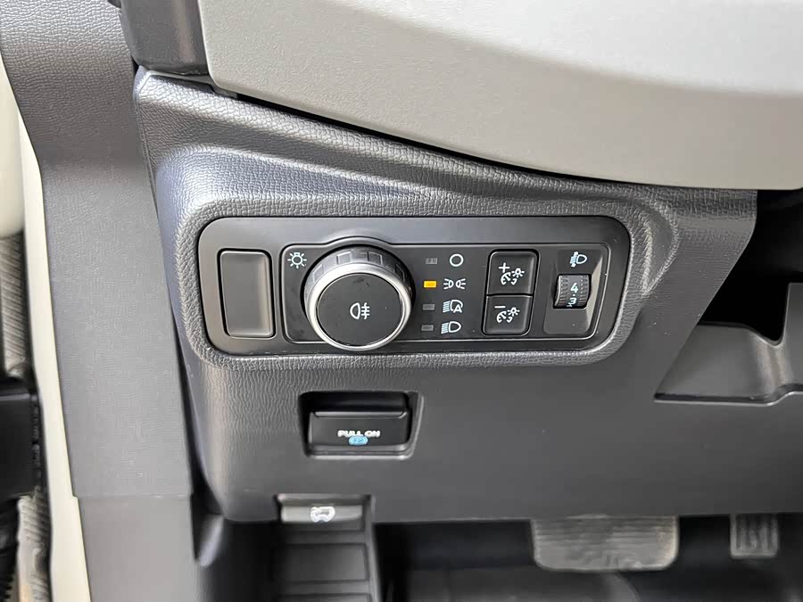 福特 福特烈马 2025 汽车图片 #31