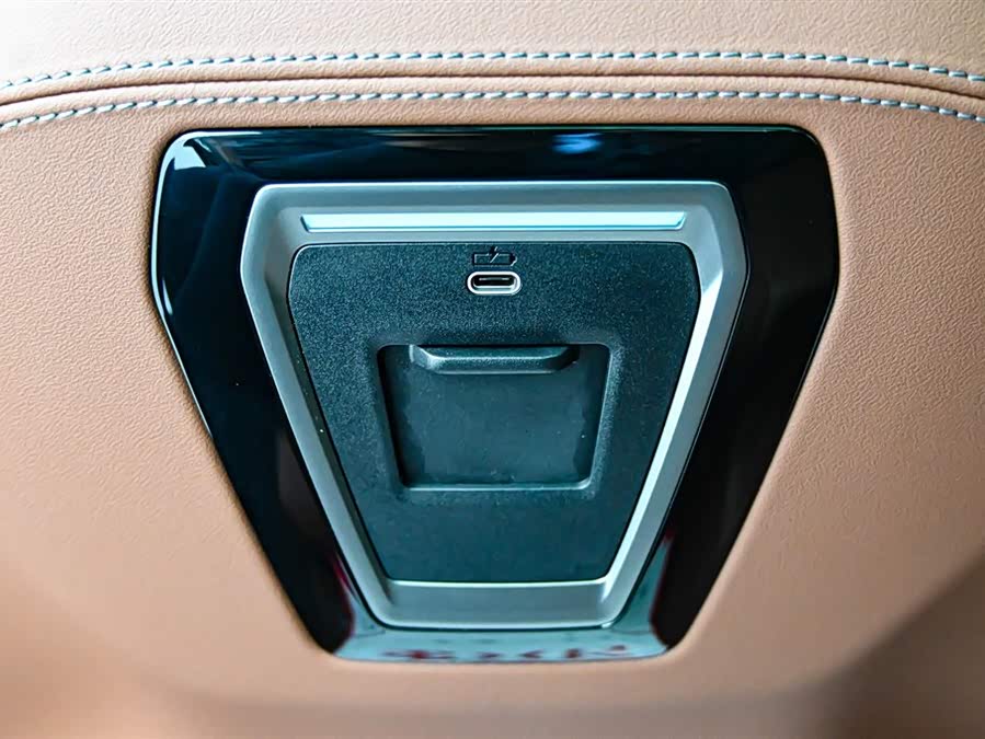 BMW 5 Series 2024 car image #31