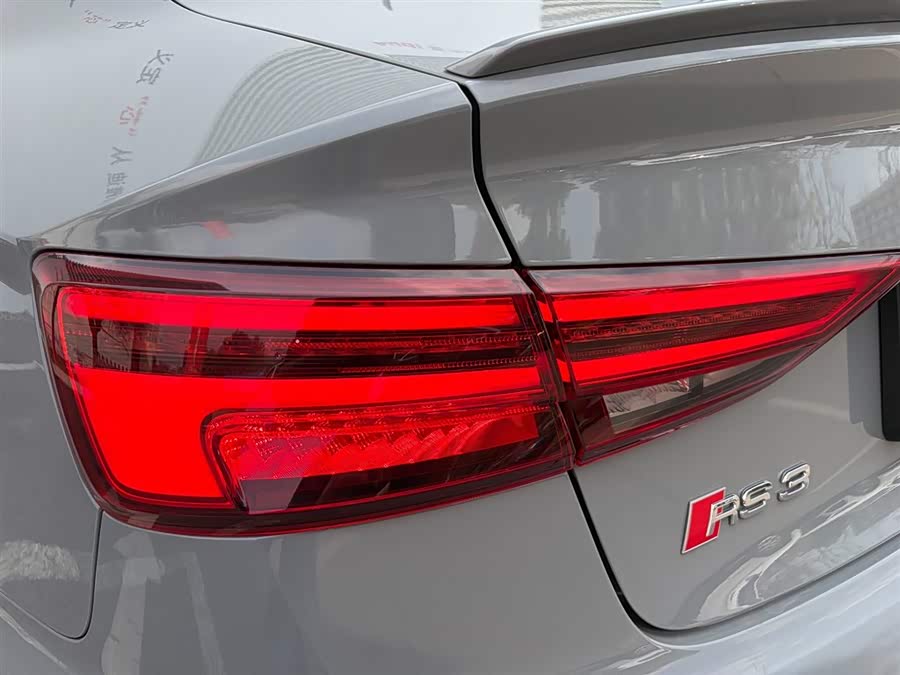 Audi RS 3 2017 صورة سيارة #31