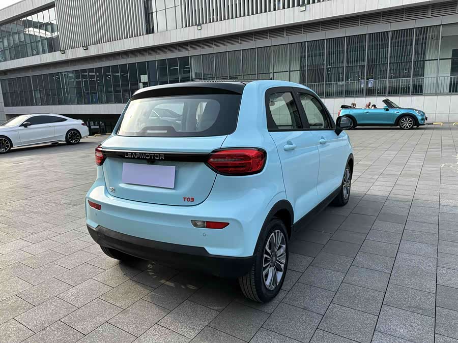 零跑汽车 零跑T03 2025 汽车图片 #31