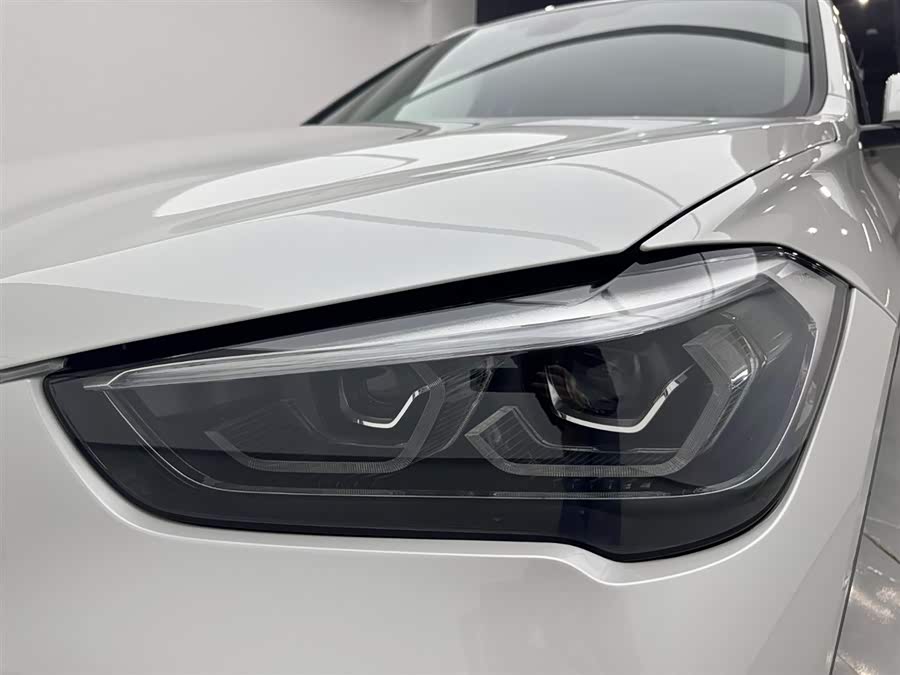 BMW X1 2022 car image #31