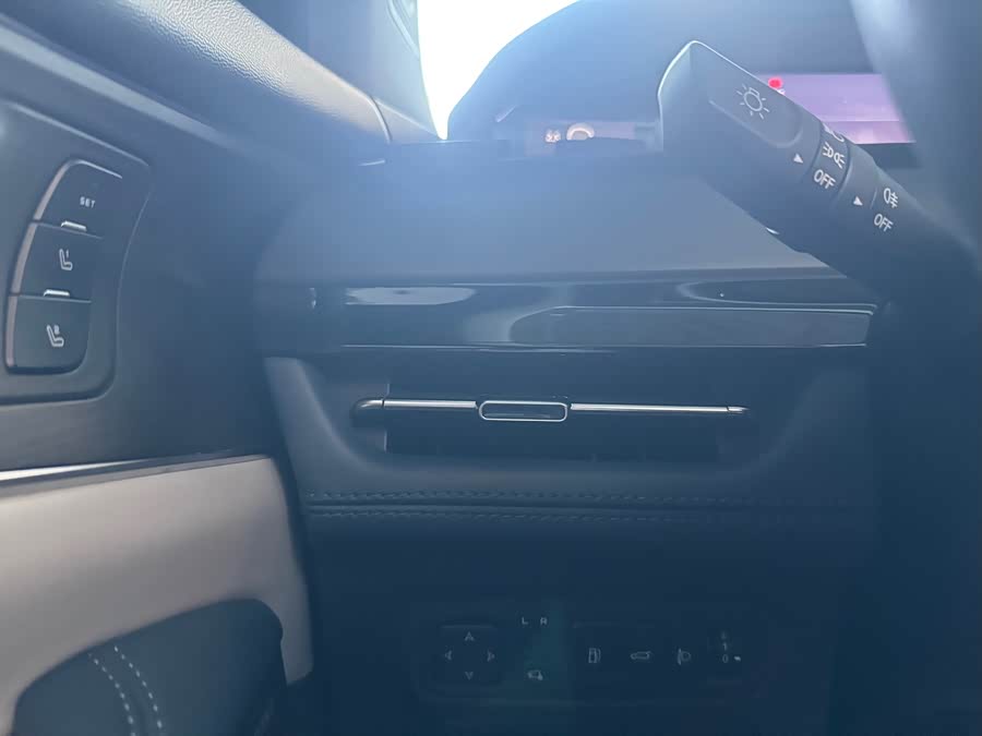 Changan UNI-K iDD 2022 immagine di auto #31