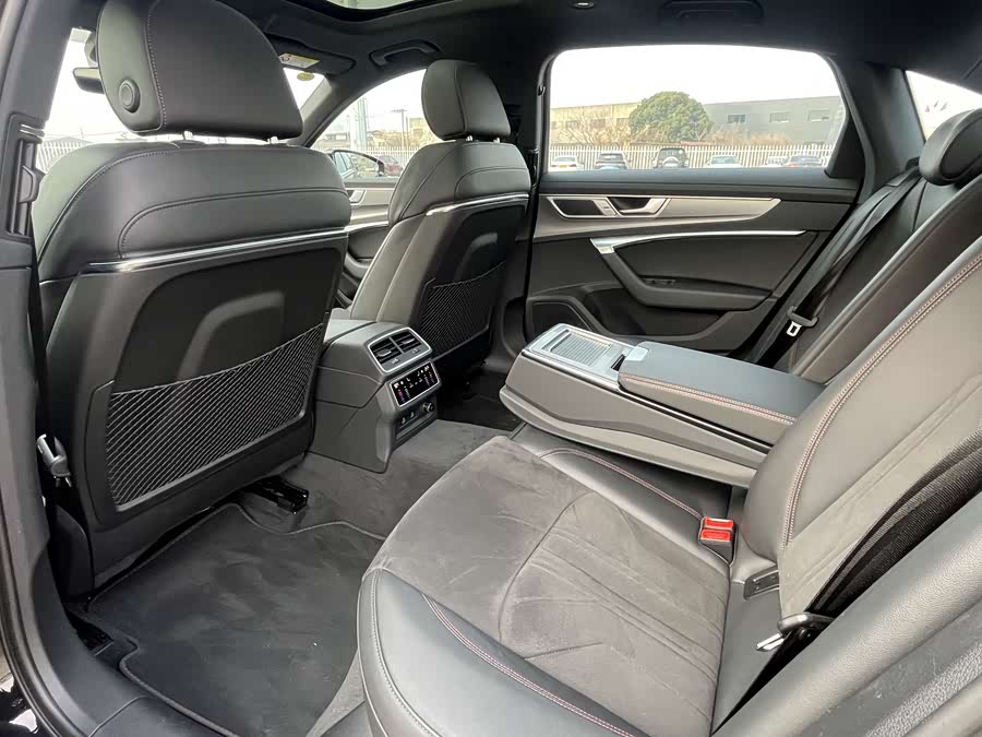 Audi A6L 2024 car image #31