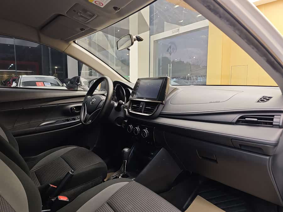 Vios 2023 car image #31