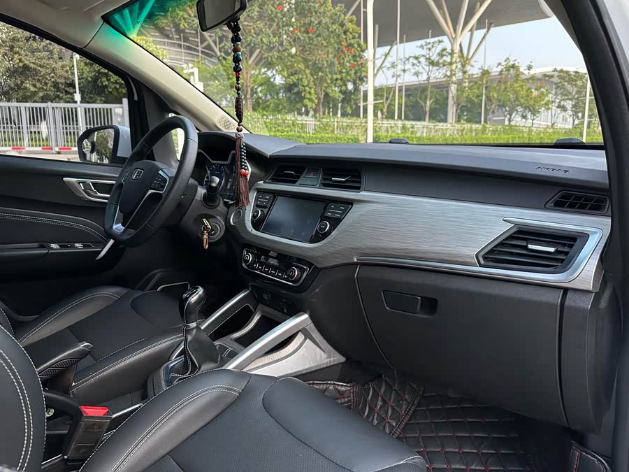 GEELY Vision X3 2018 image de voiture #31