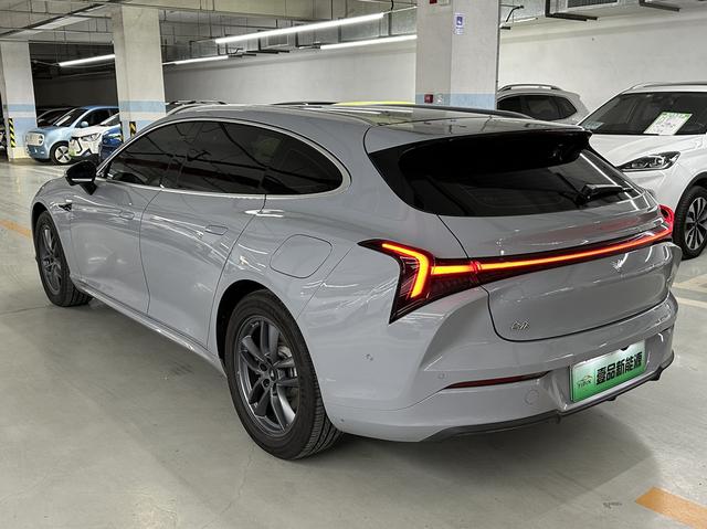 哪吒汽车 哪吒S猎装 2024 #31 哪吒汽车 哪吒S猎装 2024 汽车图片 #31