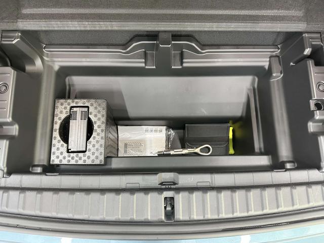 BMW iX 2023 car image #31