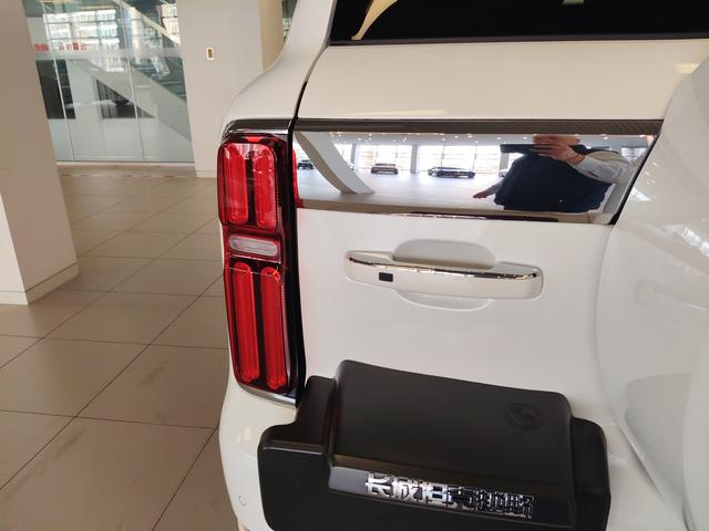 Tank 500 2024 car image #31