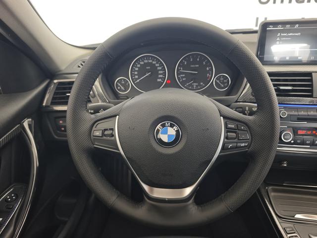 BMW i5 M60 2015 #31 BMW i5 M60 2015 car image #31