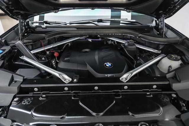 BMW X5 2023 car image #31