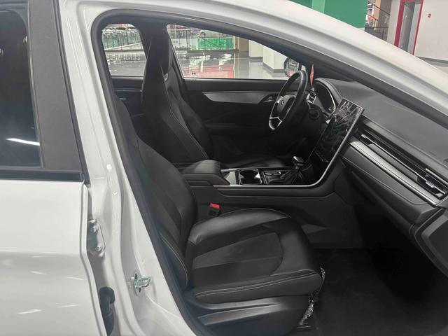 JAC A5 PLUS 2024 #31 JAC A5 PLUS 2024 صورة سيارة #31