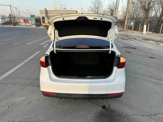 Kia K3 2016 car image #31