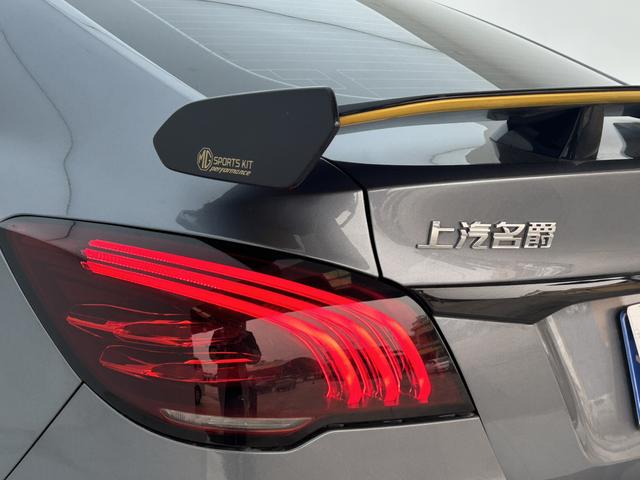 MG 6 2022 immagine di auto #31