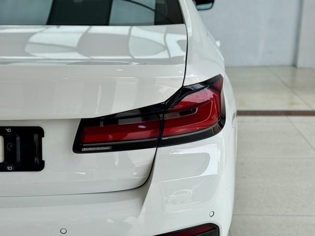 BMW 5 Series (Imported) 2020 car image #31