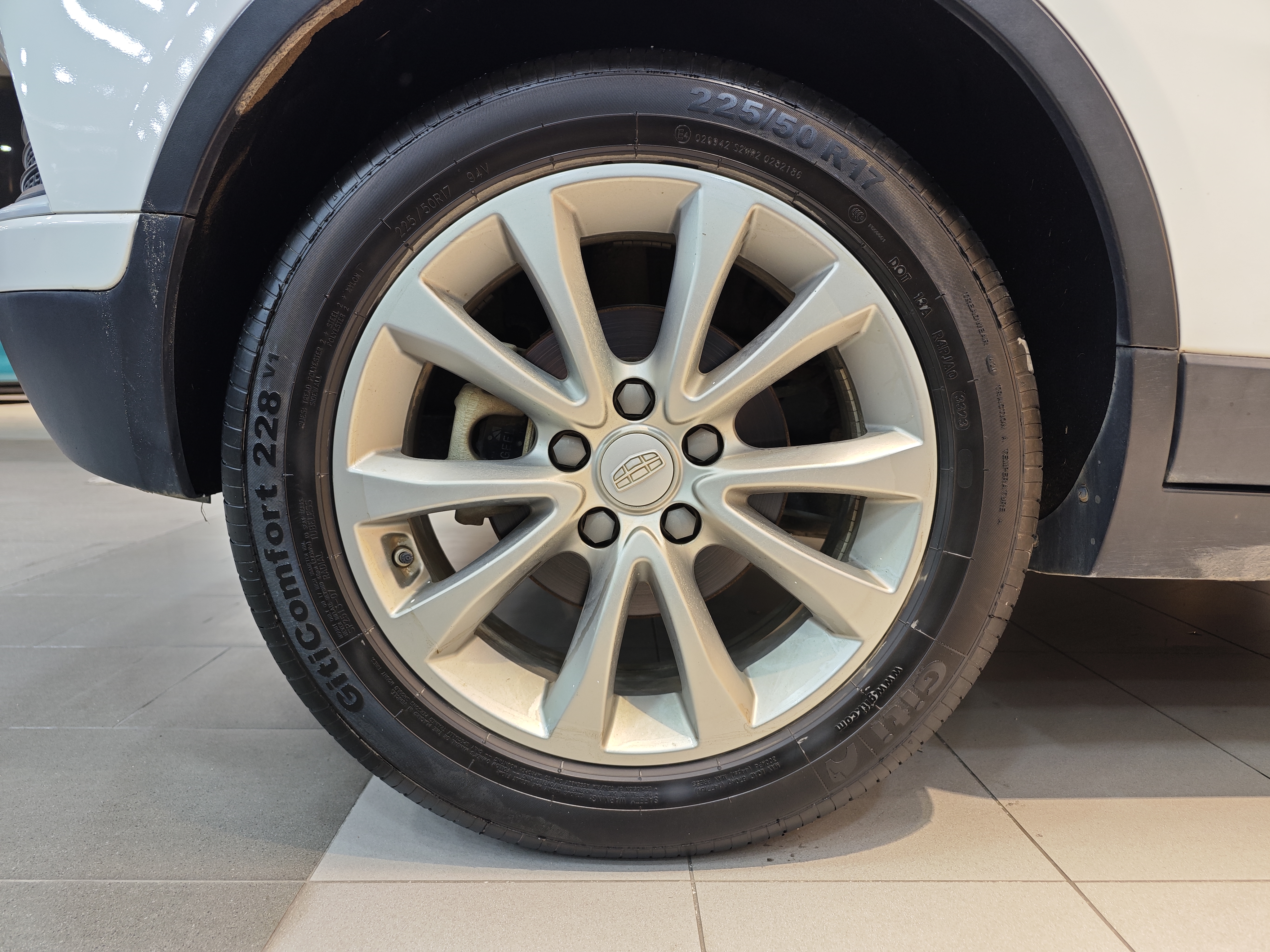 GEELY 2017 car image #31