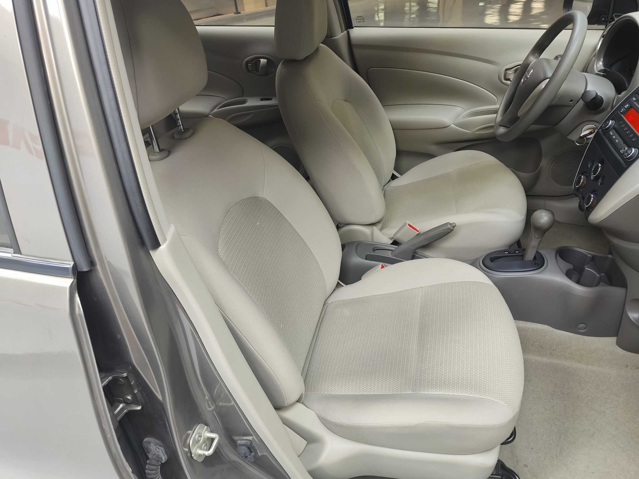 Nissan Sunny 2016 #31 Nissan Sunny 2016 car image #31