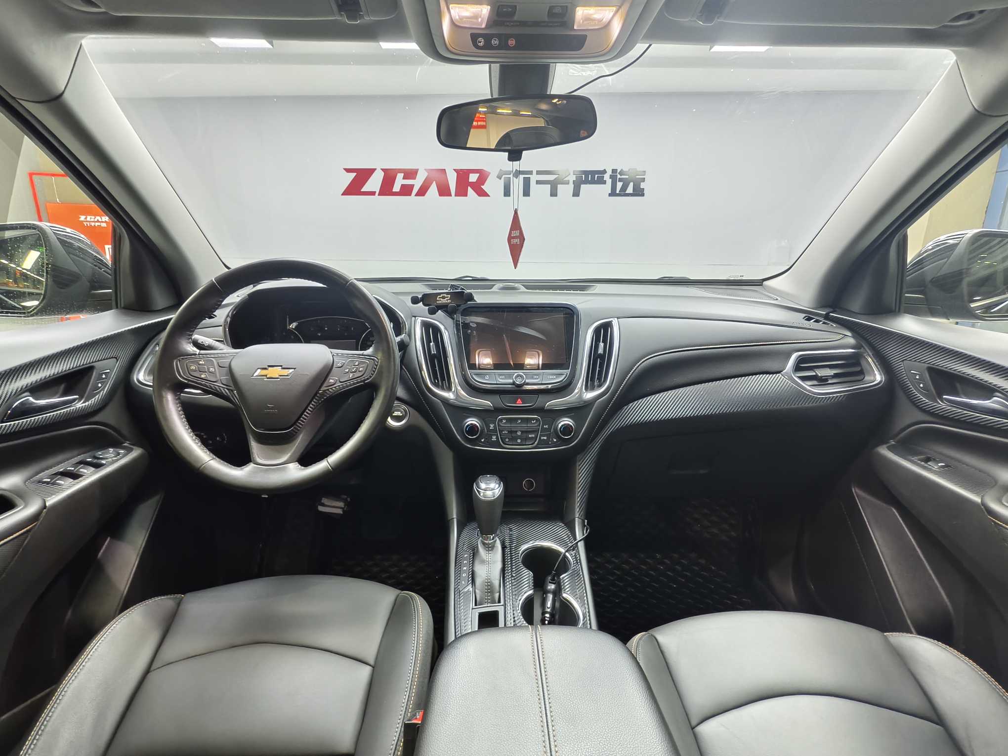 Chevrolet Equinox 2018 immagine di auto #31