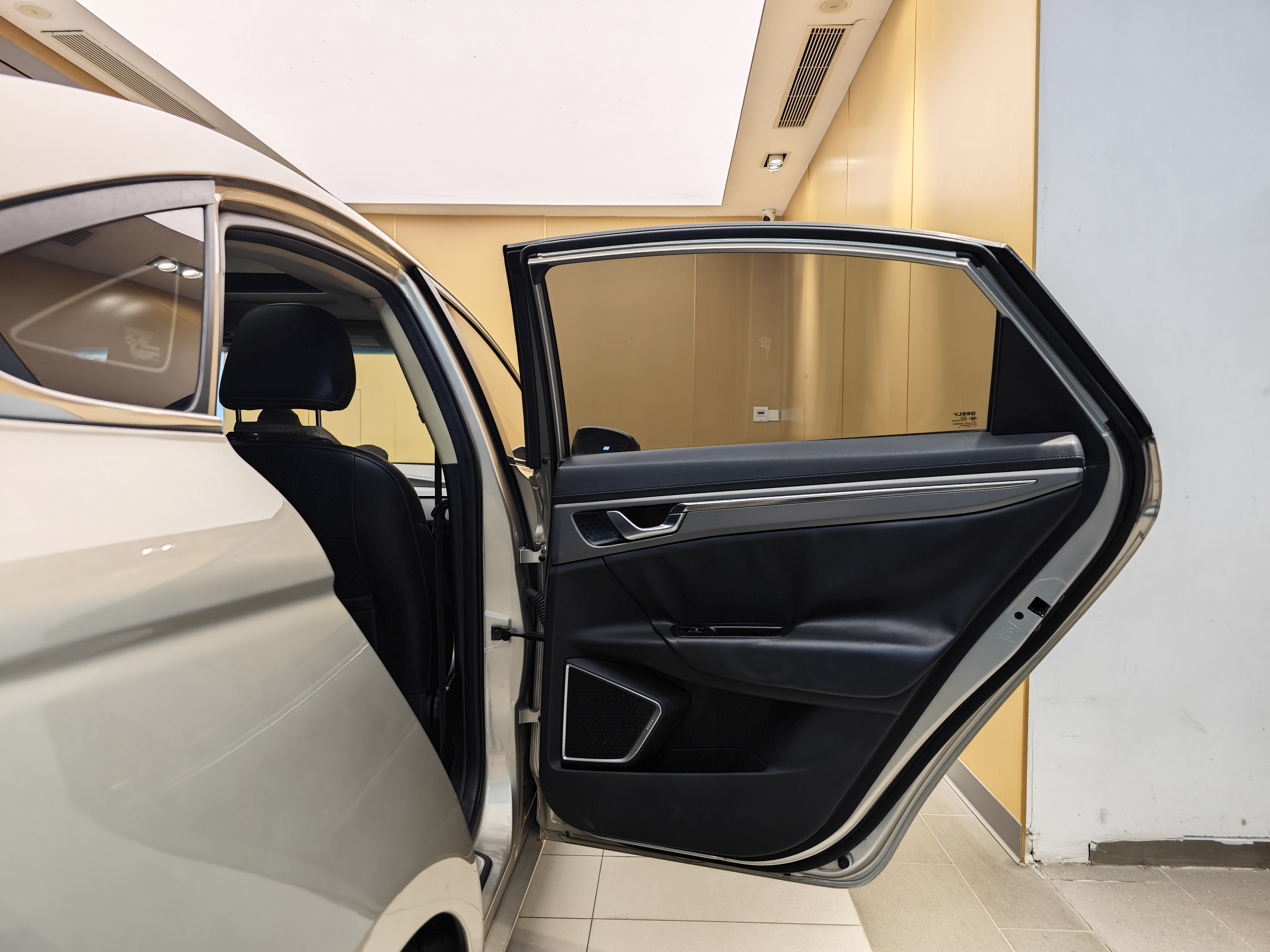 Emgrand GL 2018 immagine di auto #31