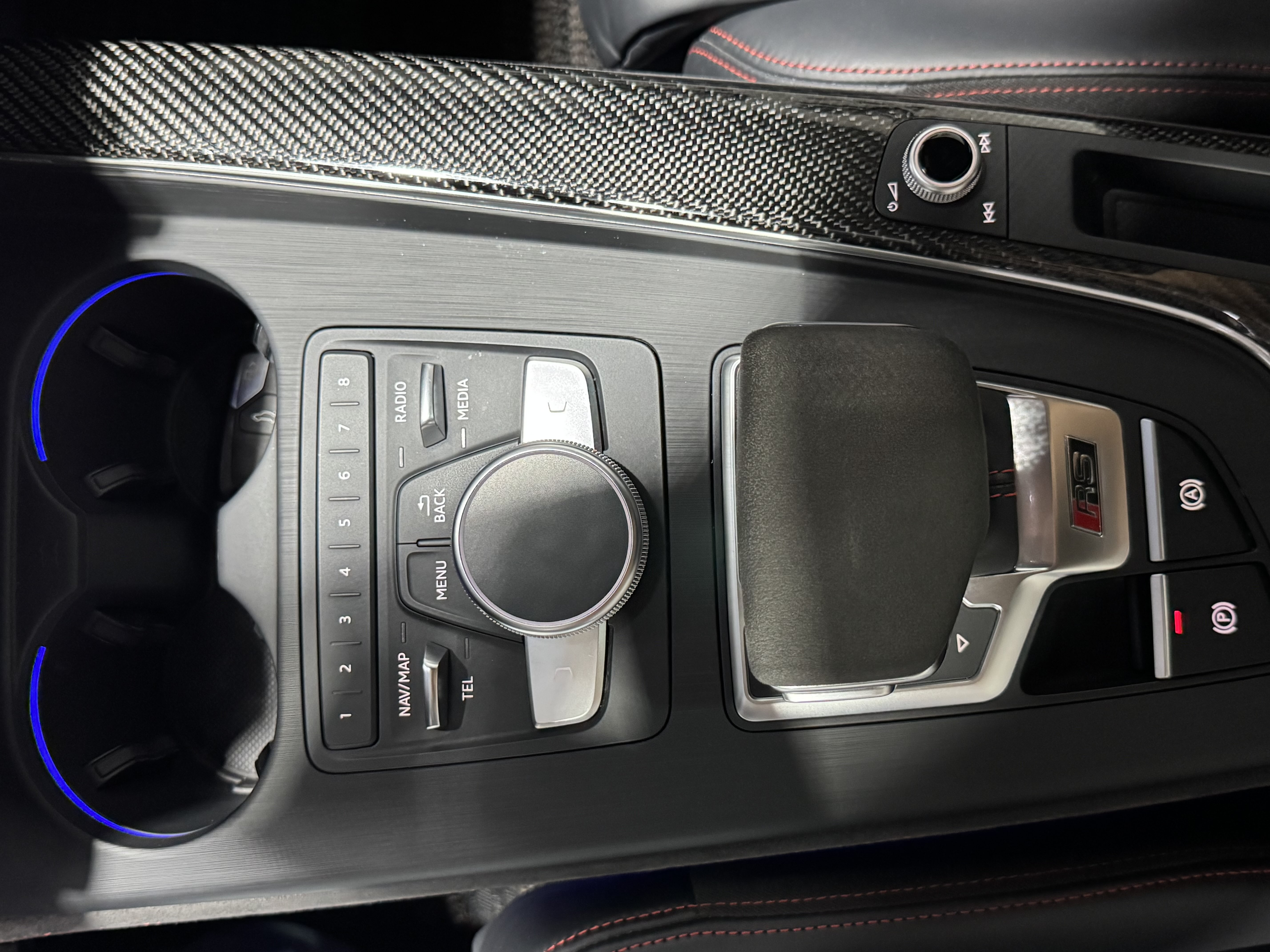 Audi RS 4 2020 #31 Audi RS 4 2020 car image #31