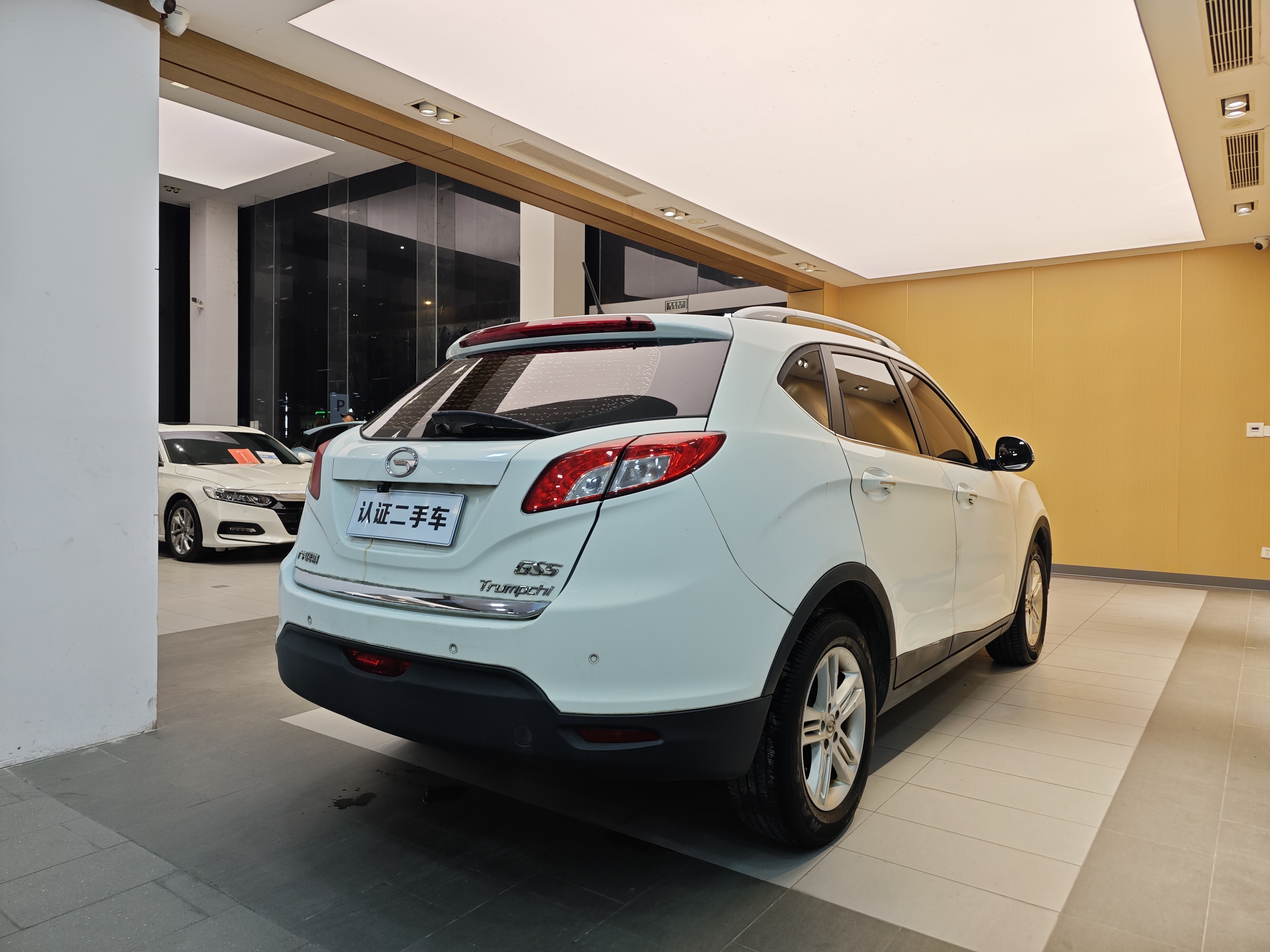 GAC Trumpchi GS5 2014 image de voiture #31