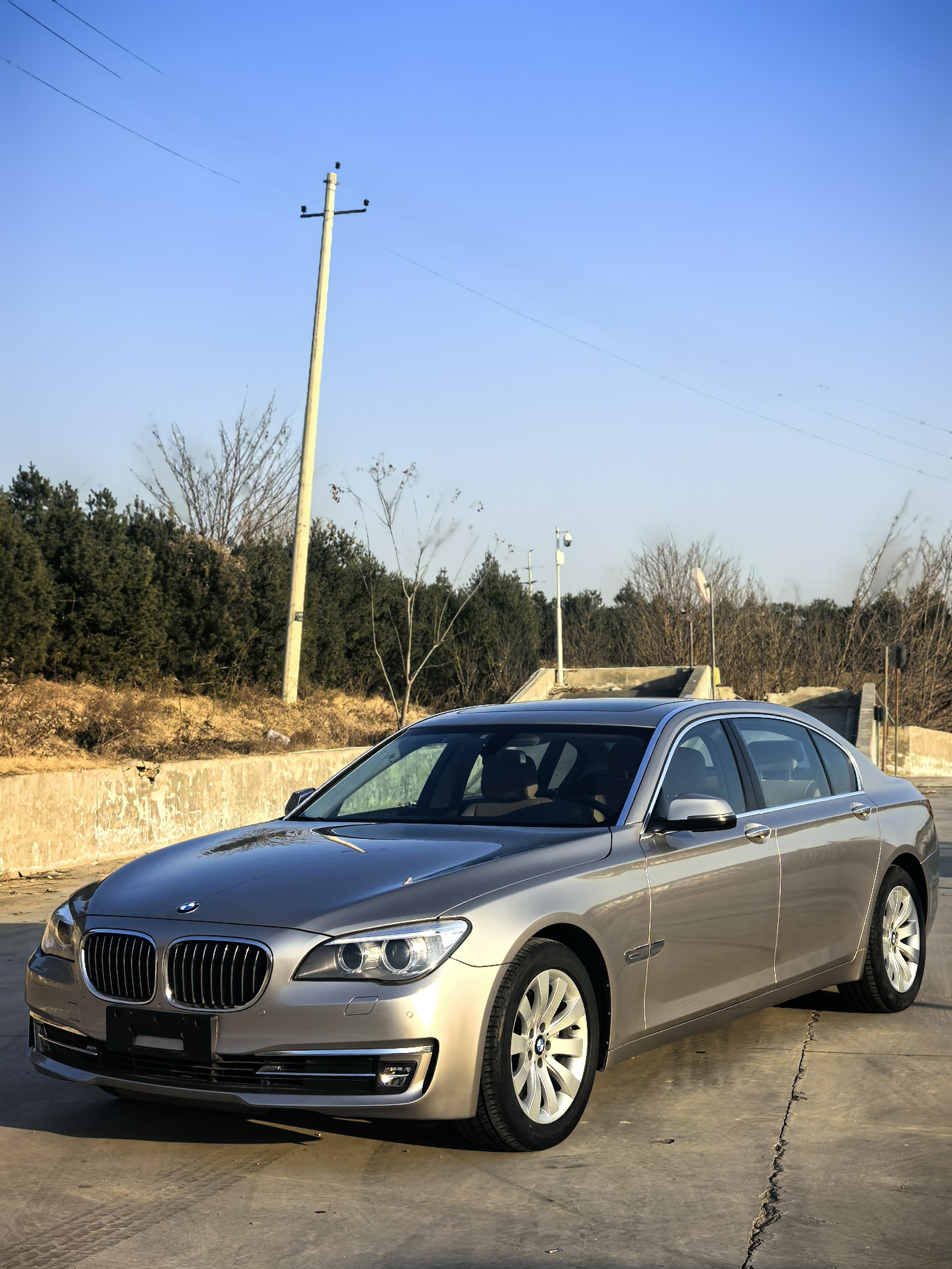 BMW 7 Series 2014 #31 BMW 7 Series 2014 car image #31