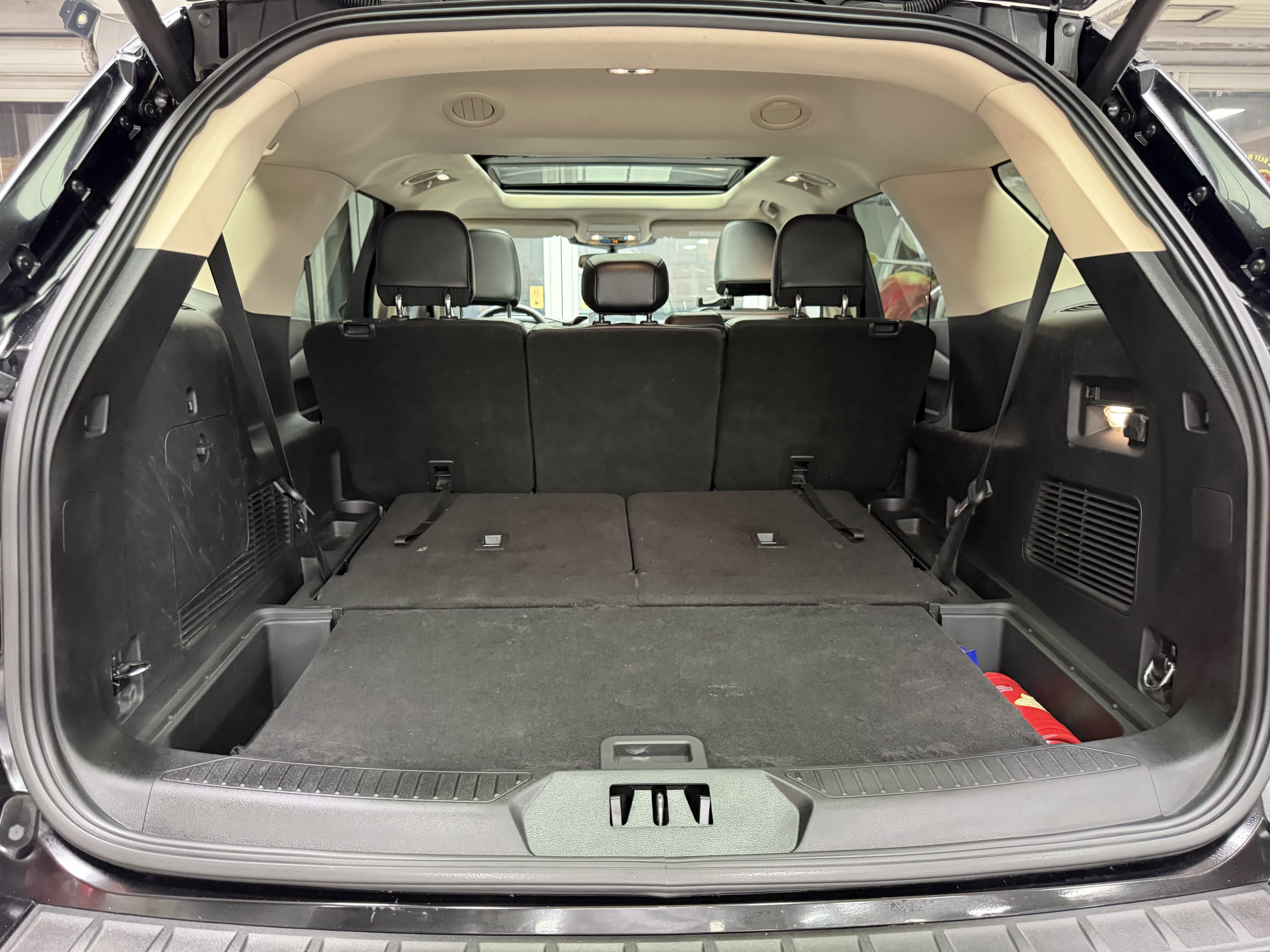 Ford Explorer 2022 car image #31