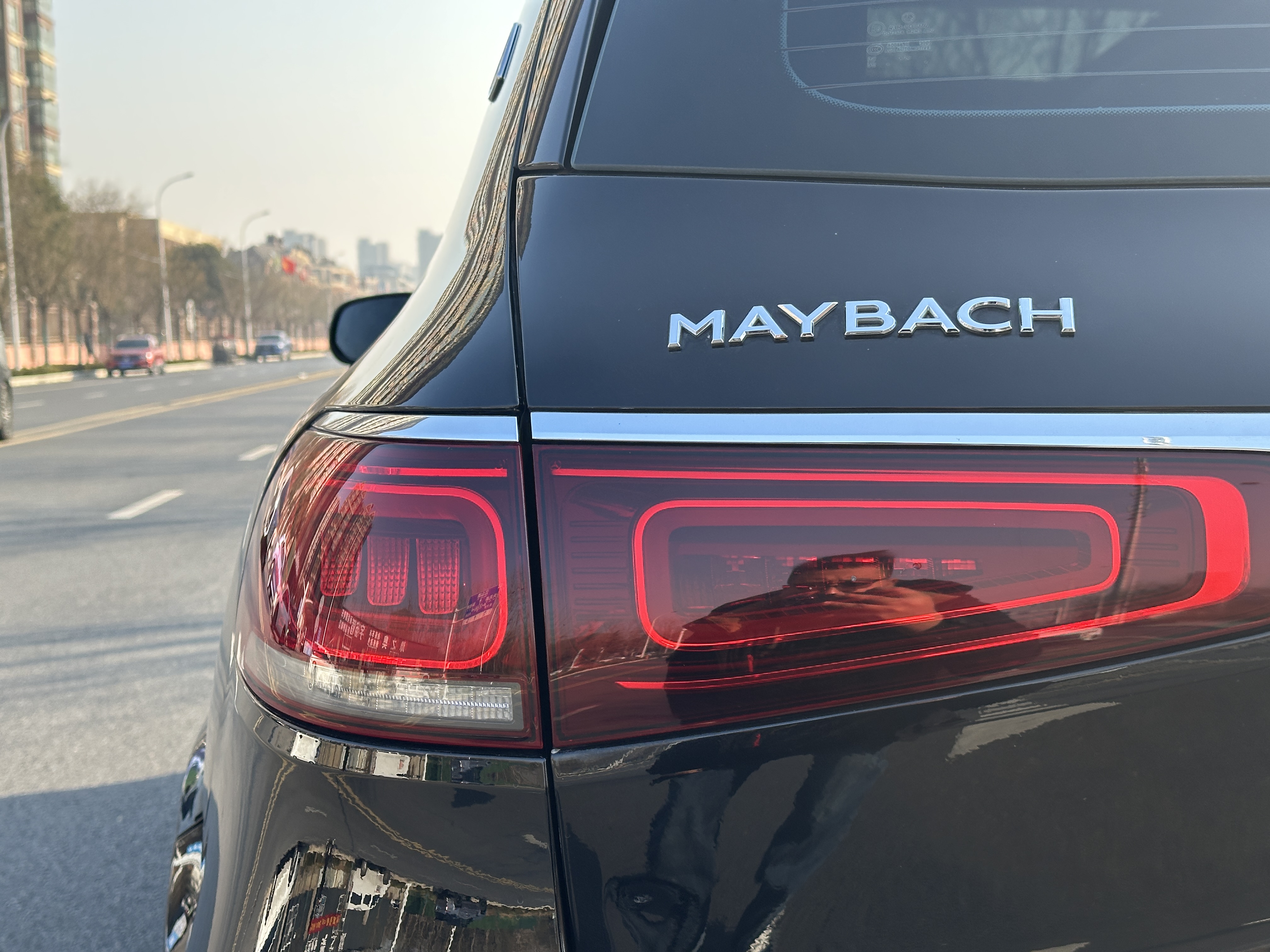 Mercedes-Benz GLS Class 2021 car image #31