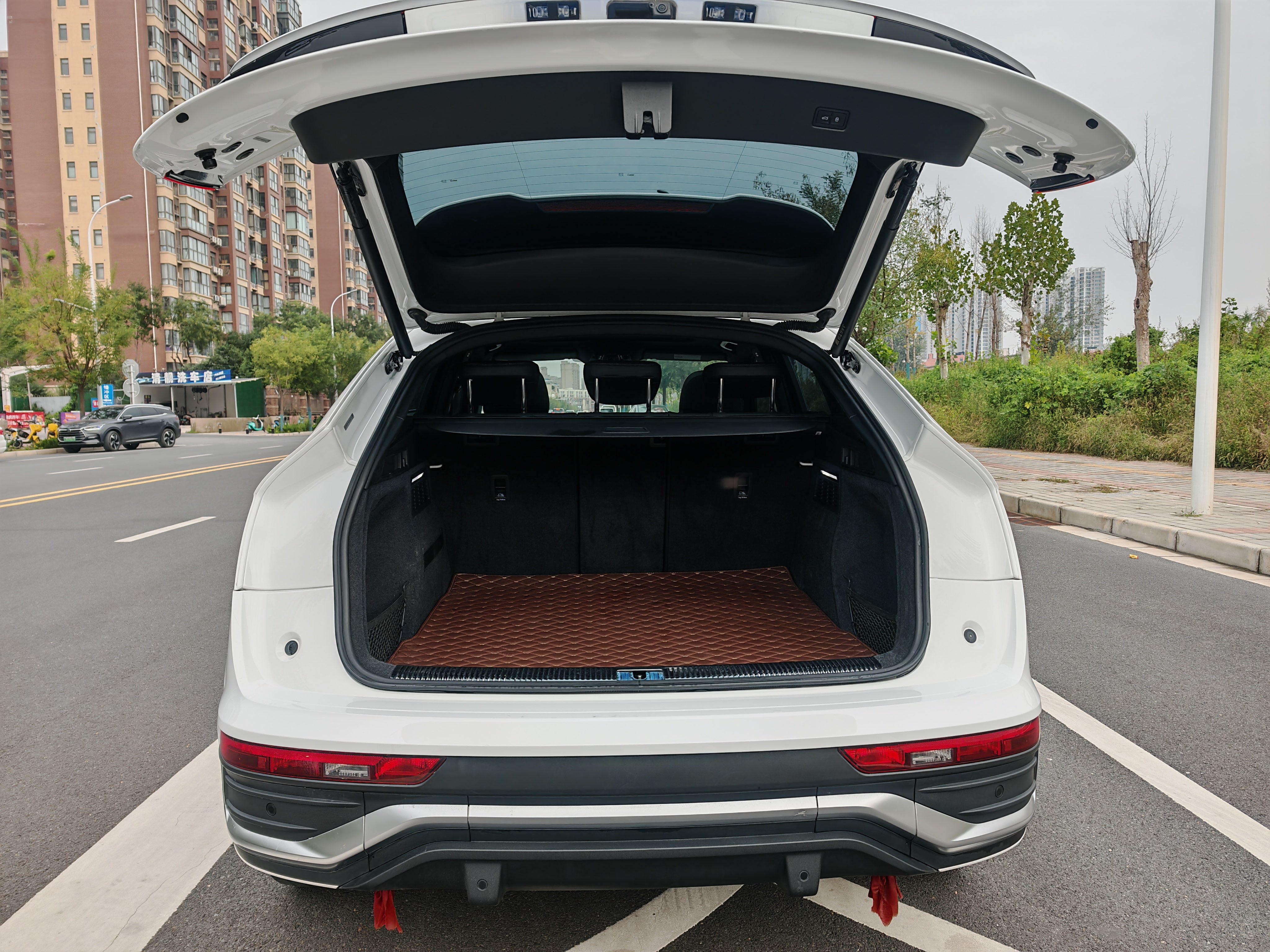Audi Q5L Sportback 2022 car image #31