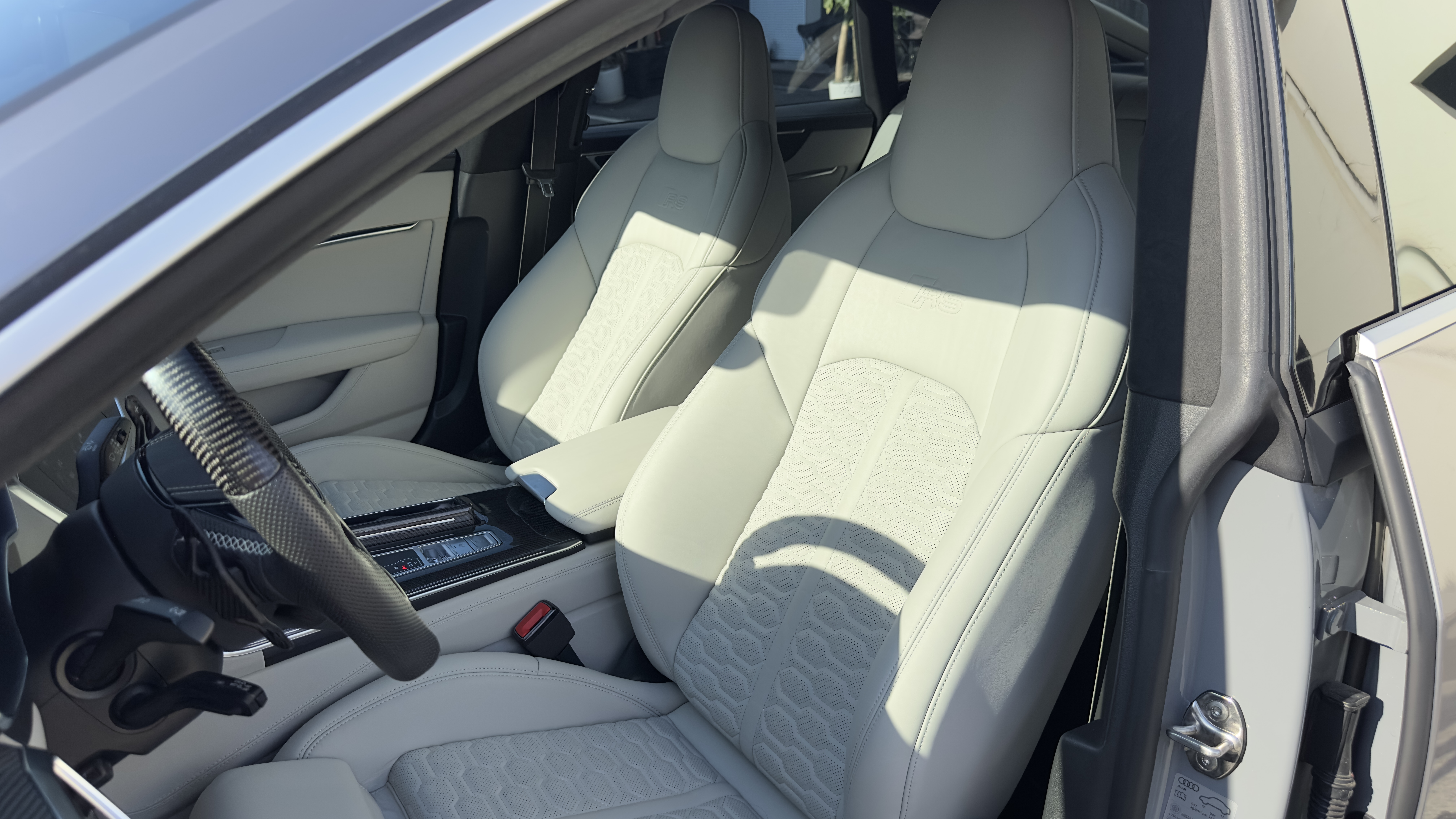 Audi RS 7 2021 car image #31