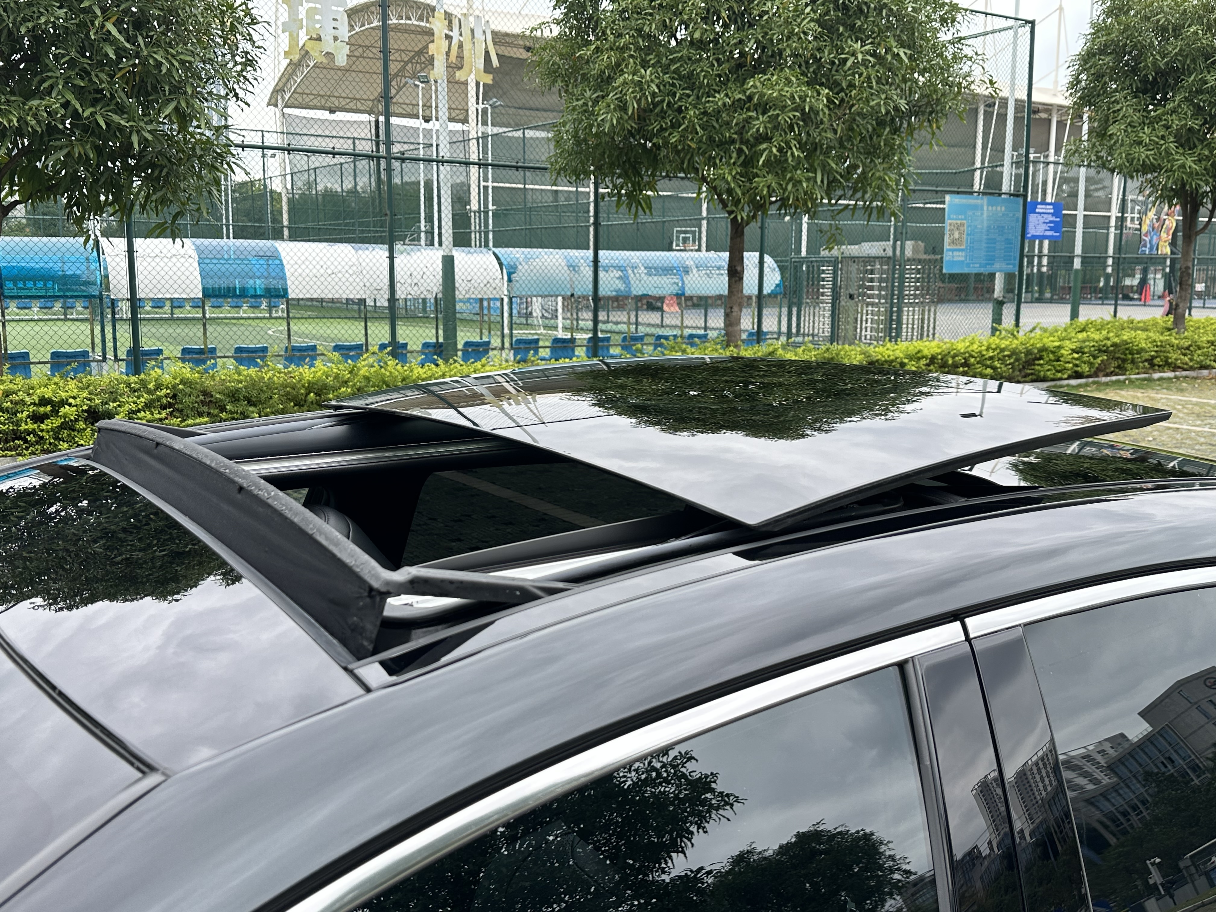 Toyota Avalon 2023 car image #31