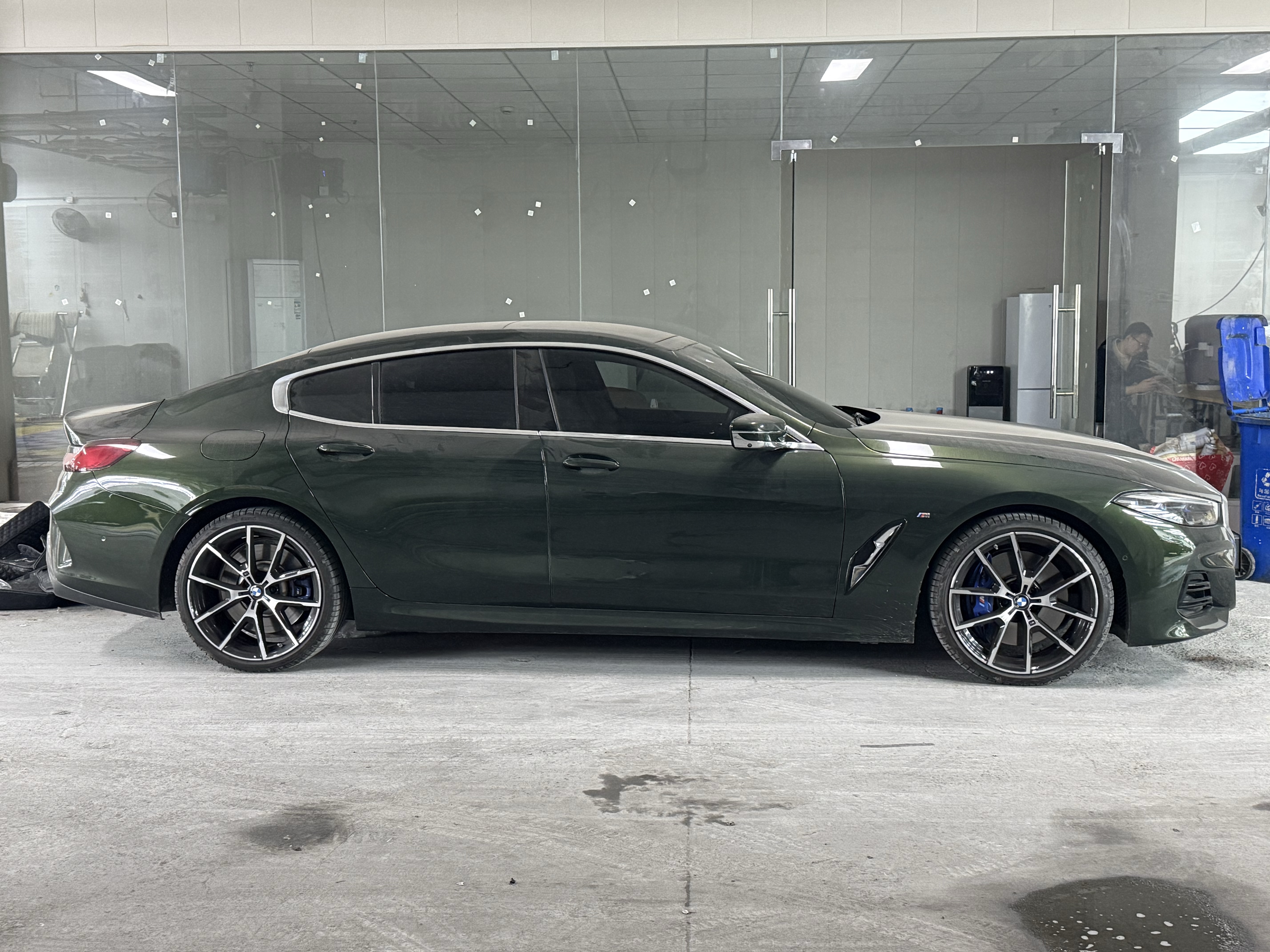 BMW 8 Series 2024 car image #31