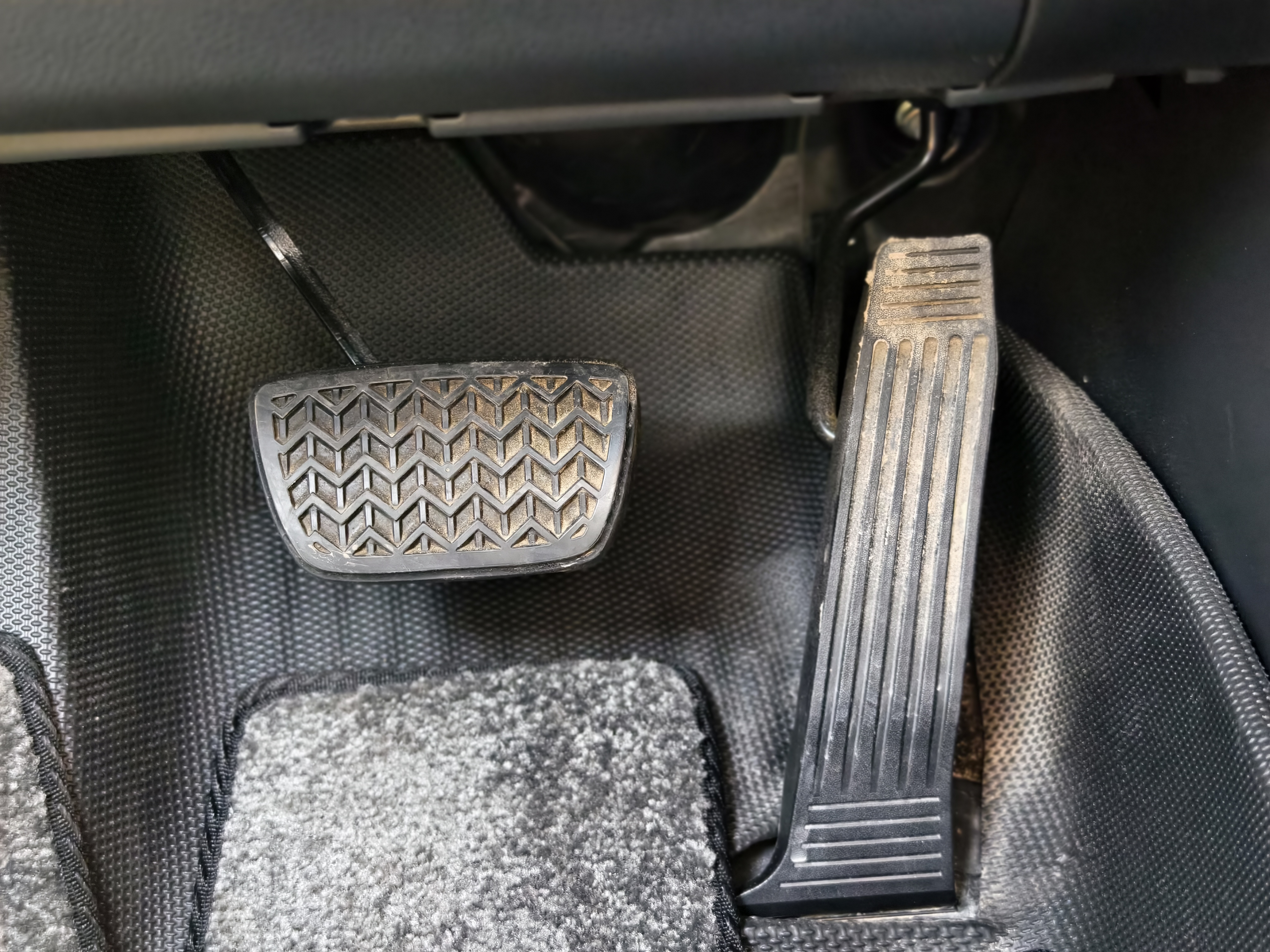 Toyota RAV4 Hybird E+ 2022 immagine di auto #31