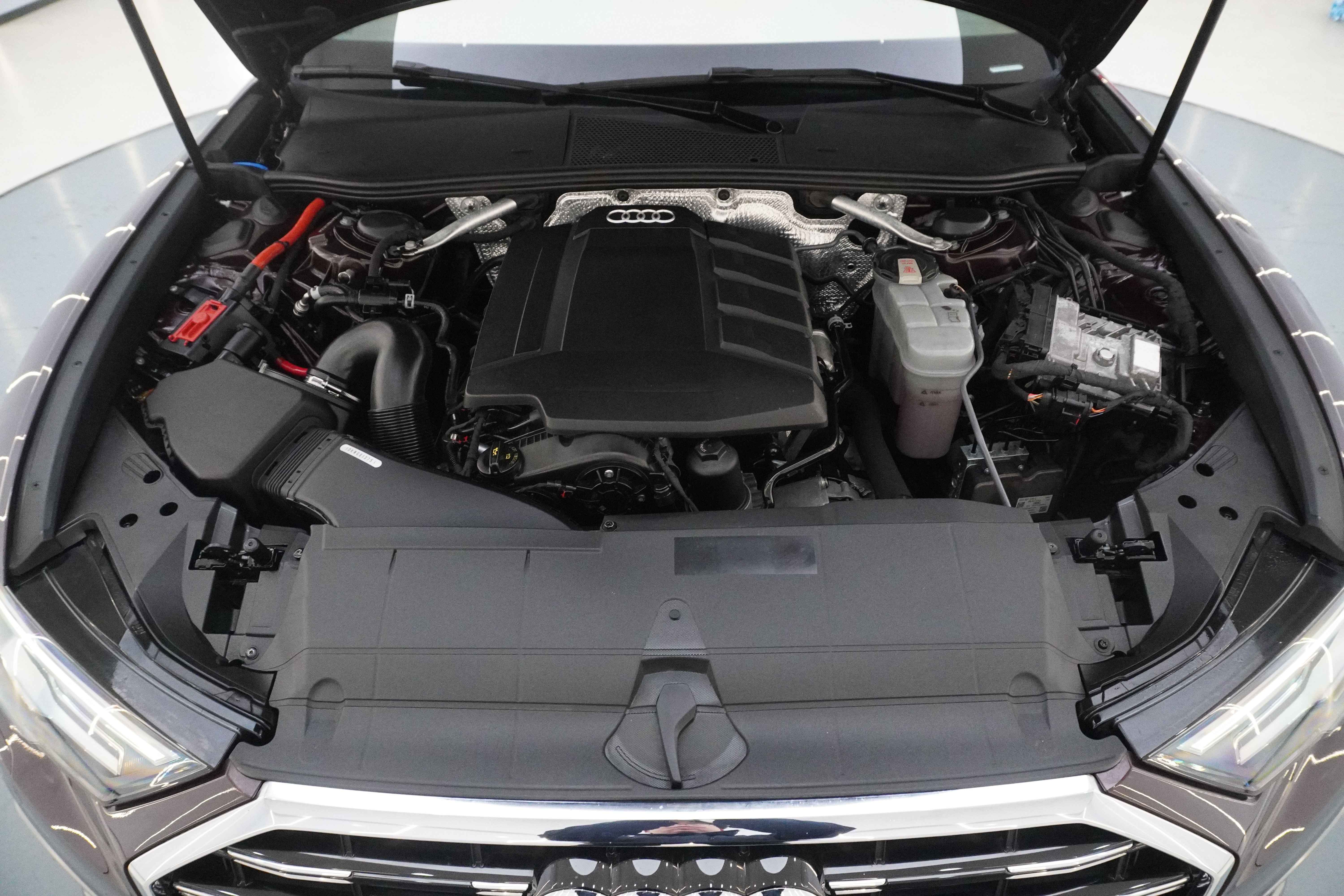Audi A6L 2022 car image #31