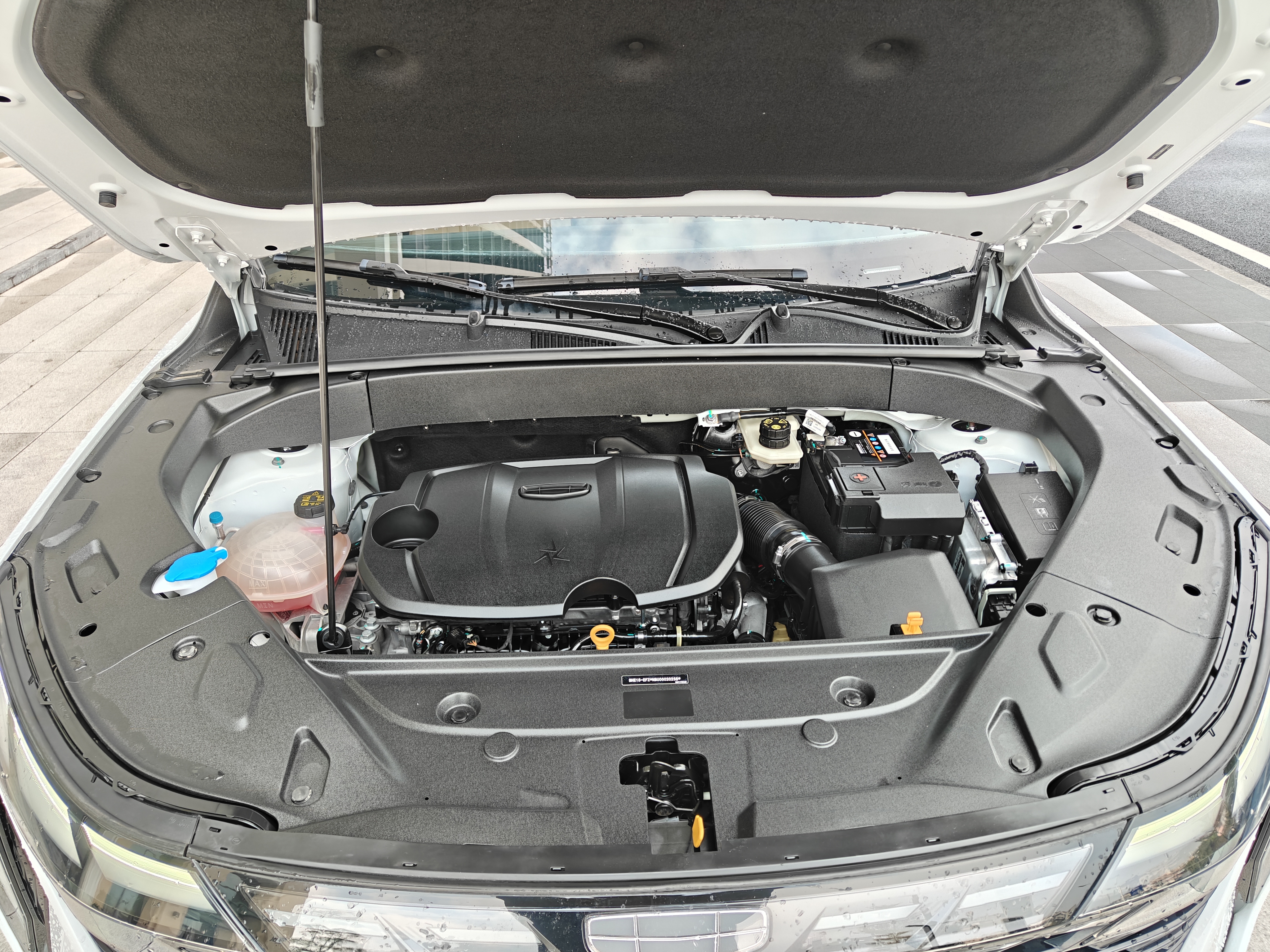 GEELY Boyue L 2023 car image #31